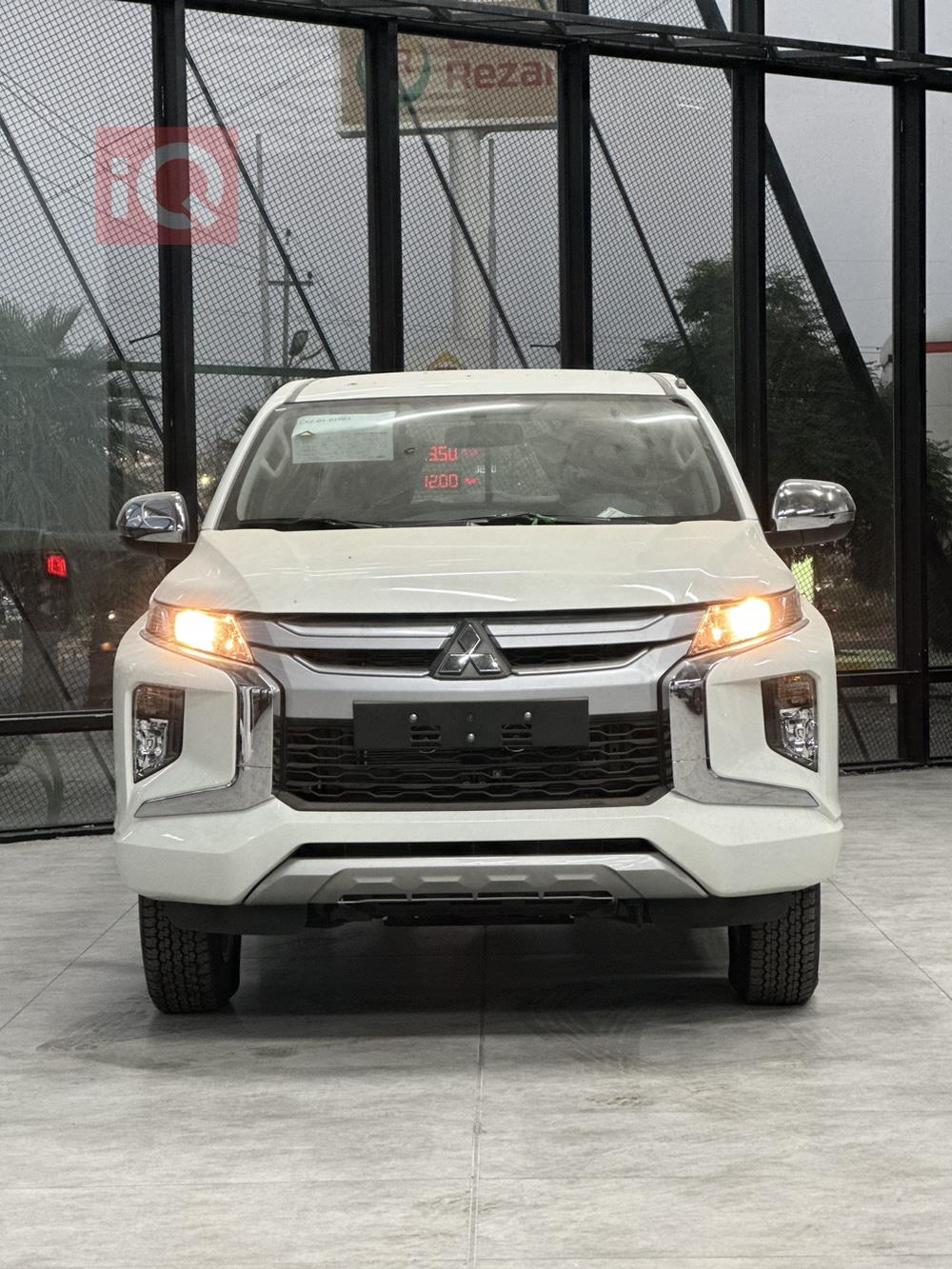 Mitsubishi L200